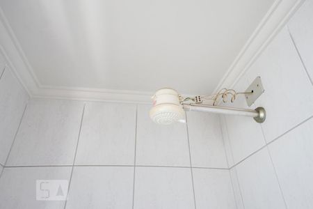 Casa para alugar com 225m², 4 quartos e 2 vagas Casa para alugar com 225m², 4 quartos e 2 vagasDetalhe banheiro de serviço