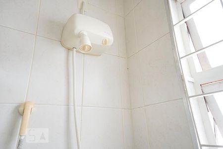 Casa para alugar com 225m², 4 quartos e 2 vagas Casa para alugar com 225m², 4 quartos e 2 vagasDetalhe banheiro social 01