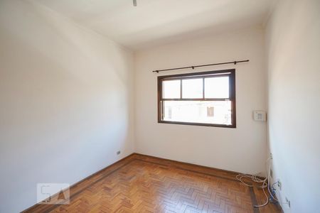 Casa para alugar com 225m², 4 quartos e 2 vagas Casa para alugar com 225m², 4 quartos e 2 vagasQuarto 04