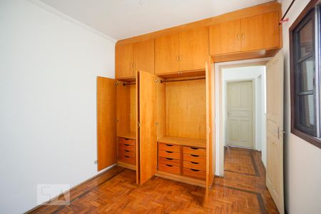 Casa para alugar com 225m², 4 quartos e 2 vagas Casa para alugar com 225m², 4 quartos e 2 vagasQuarto 03