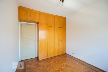 Casa para alugar com 225m², 4 quartos e 2 vagas Casa para alugar com 225m², 4 quartos e 2 vagasQuarto 04