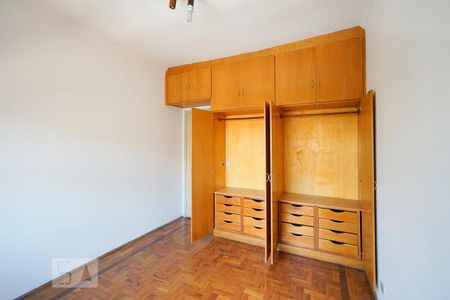 Casa para alugar com 225m², 4 quartos e 2 vagas Casa para alugar com 225m², 4 quartos e 2 vagasQuarto 04