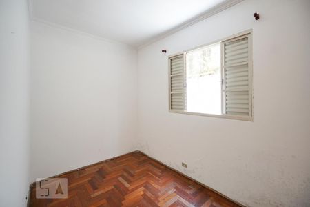 Casa para alugar com 225m², 4 quartos e 2 vagas Casa para alugar com 225m², 4 quartos e 2 vagasQuarto 01