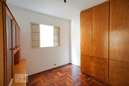 Casa para alugar com 225m², 4 quartos e 2 vagas Casa para alugar com 225m², 4 quartos e 2 vagasQuarto 02