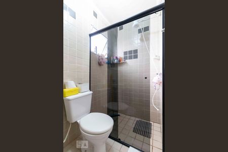 Casa de condomínio à venda com 131m², 3 quartos e 2 vagasBanheiro Corredor