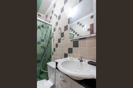 Casa de condomínio à venda com 131m², 3 quartos e 2 vagasBanheiro Quarto 2 - Suite