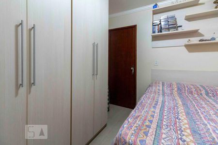 Casa de condomínio à venda com 131m², 3 quartos e 2 vagasQuarto 1