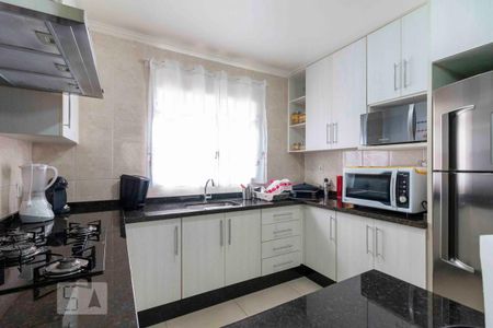 Casa de condomínio à venda com 131m², 3 quartos e 2 vagasCozinha