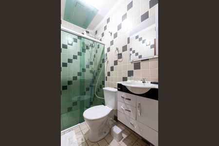 Casa de condomínio à venda com 131m², 3 quartos e 2 vagasBanheiro Quarto 2 - Suite