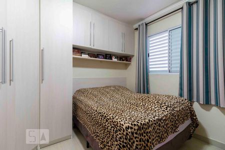 Casa de condomínio à venda com 131m², 3 quartos e 2 vagasQuarto 3