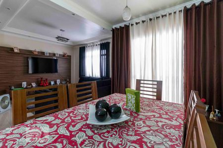 Casa de condomínio à venda com 131m², 3 quartos e 2 vagasSala