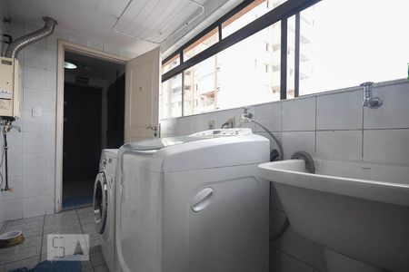 Apartamento à venda com 142m², 4 quartos e 4 vagasÁrea de Serviço