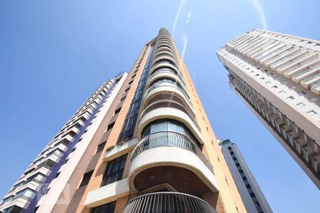 Apartamento à venda com 142m², 4 quartos e 4 vagasFachada