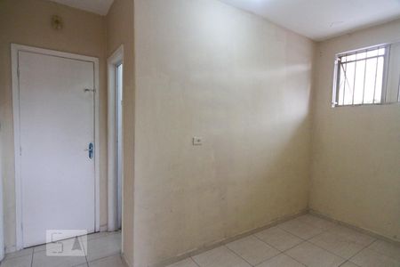 Casa de condomínio para alugar com 26m², 1 quarto e sem vagaSala