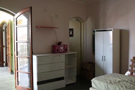 Casa à venda com 670m², 3 quartos e 8 vagasQuarto 2