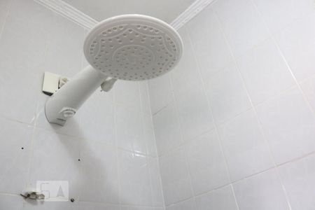 Casa à venda com 670m², 3 quartos e 8 vagasBanheiro do Quarto 2