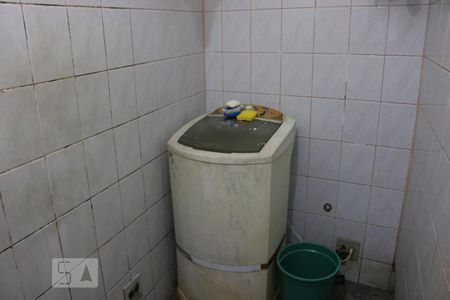 Casa à venda com 670m², 3 quartos e 8 vagasBanheiro de Serviço