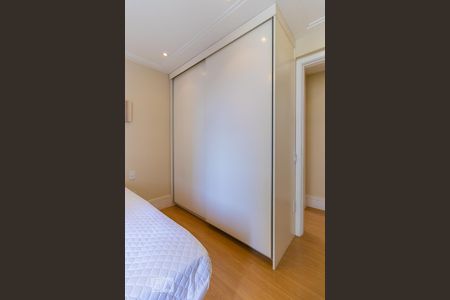 Apartamento para alugar com 78m², 2 quartos e 1 vagaQuarto 1