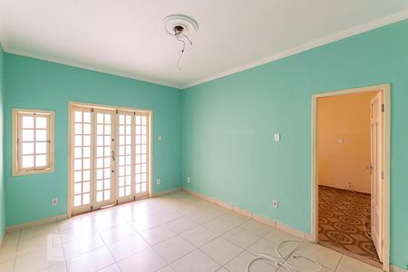 Sala de casa à venda com 3 quartos, 100m² em Santa Rosa, Niterói
