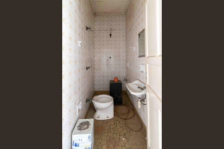 Casa à venda com 180m², 2 quartos e 1 vagaBanheiro de Serviço