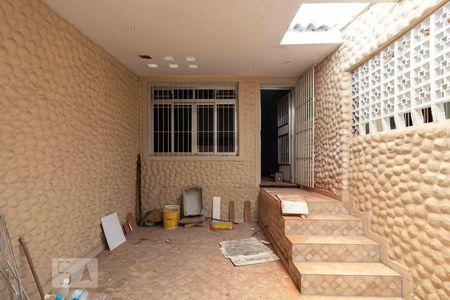 Casa à venda com 180m², 2 quartos e 1 vagaGaragem