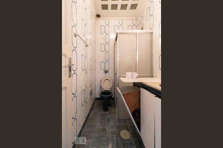 Casa à venda com 180m², 2 quartos e 1 vagaBanheiro Social