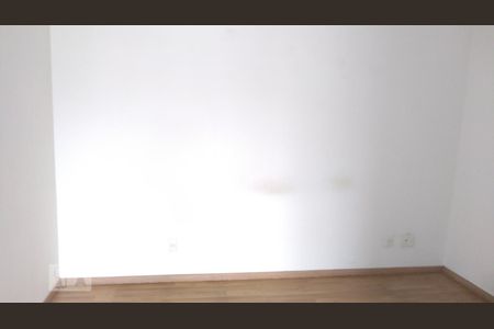 Apartamento à venda com 61m², 2 quartos e 1 vaga Apartamento à venda com 61m², 2 quartos e 1 vagaQuarto da suíte