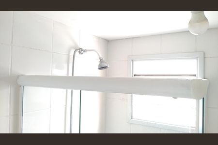 Apartamento à venda com 61m², 2 quartos e 1 vaga Apartamento à venda com 61m², 2 quartos e 1 vagaBanheiro da Suíte