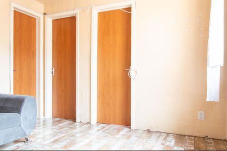 Sala de apartamento à venda com 2 quartos, 48m² em Mario Quintana, Porto Alegre