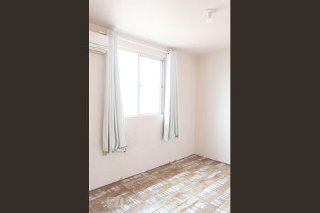 Quarto de apartamento à venda com 2 quartos, 48m² em Mario Quintana, Porto Alegre