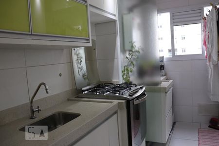 Apartamento à venda com 54m², 2 quartos e 1 vagaCozinha