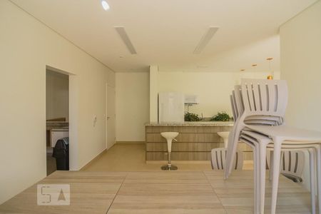 Apartamento à venda com 54m², 2 quartos e 1 vaga Apartamento à venda com 54m², 2 quartos e 1 vagaÁrea comum - Salão de festas