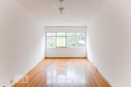 Apartamento à venda com 110m², 2 quartos e 1 vagaSala