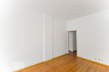 Apartamento à venda com 110m², 2 quartos e 1 vagaSala