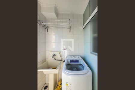 Área de Serviço de apartamento à venda com 2 quartos, 60m² em Jardim Patente Novo, São Paulo