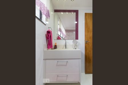 Apartamento à venda com 85m², 3 quartos e 1 vagaBanheiro da suíte