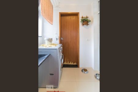 Apartamento à venda com 85m², 3 quartos e 1 vagaÁrea de serviço