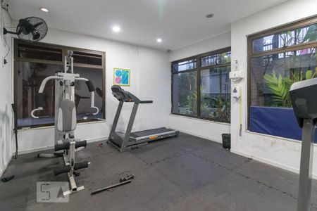 Apartamento à venda com 85m², 3 quartos e 1 vagaAcademia