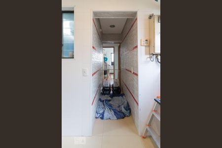 Apartamento à venda com 85m², 3 quartos e 1 vagaÁrea de serviço