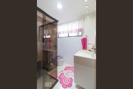 Apartamento à venda com 85m², 3 quartos e 1 vagaBanheiro da suíte