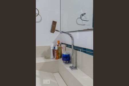 Apartamento à venda com 85m², 3 quartos e 1 vagaTorneira