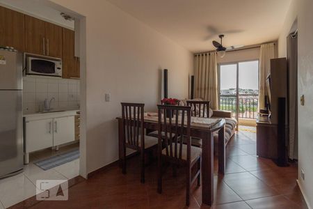 Sala de apartamento à venda com 3 quartos, 53m² em São Pedro, Osasco