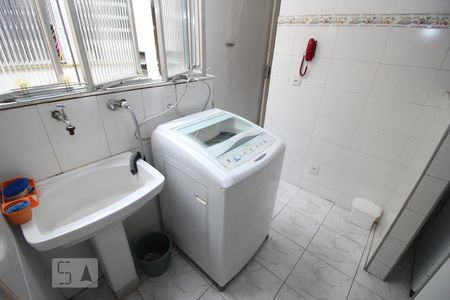 Apartamento para alugar com 92m², 2 quartos e 1 vagaÁrea de Serviço
