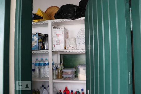 Casa à venda com 420m², 3 quartos e 6 vagasDespensa