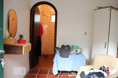 Casa à venda com 420m², 3 quartos e 6 vagasQuarto de Serviço