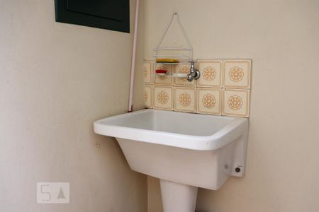 Casa à venda com 420m², 3 quartos e 6 vagasÁrea de Serviço