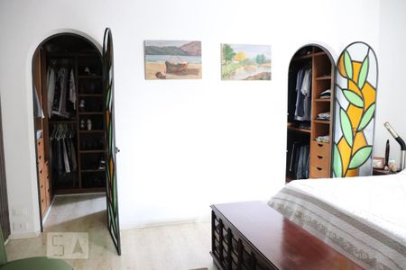 Casa à venda com 420m², 3 quartos e 6 vagasQuarto Suíte 3