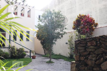 Casa à venda com 420m², 3 quartos e 6 vagasÁrea Externa