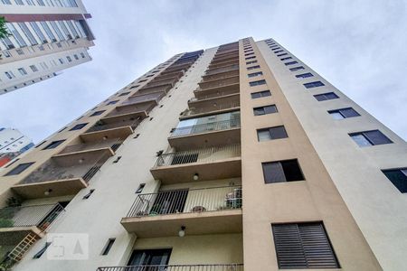 Apartamento à venda com 138m², 4 quartos e 4 vagas Apartamento à venda com 138m², 4 quartos e 4 vagasFachada
