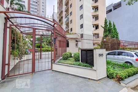 Apartamento à venda com 138m², 4 quartos e 4 vagas Apartamento à venda com 138m², 4 quartos e 4 vagasFachada